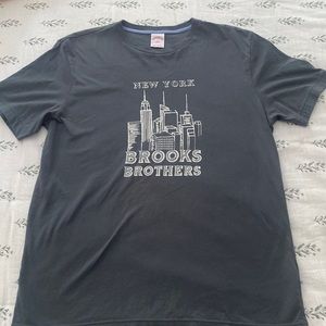 New Brooks Brothers T-shirt